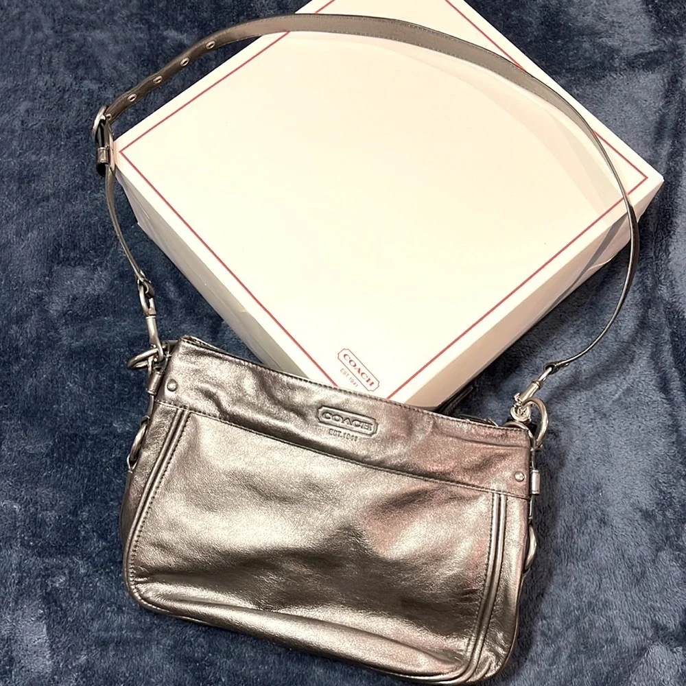 Coach Purse - Picture 3 of 4